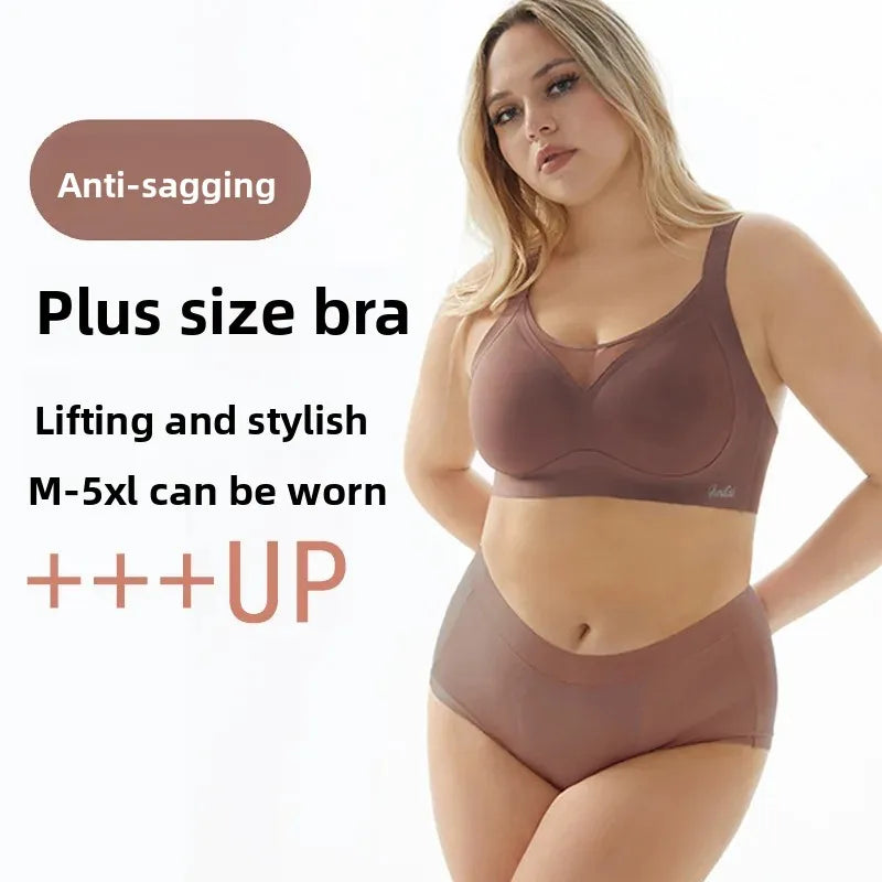 Radiant Curves Lace Bra